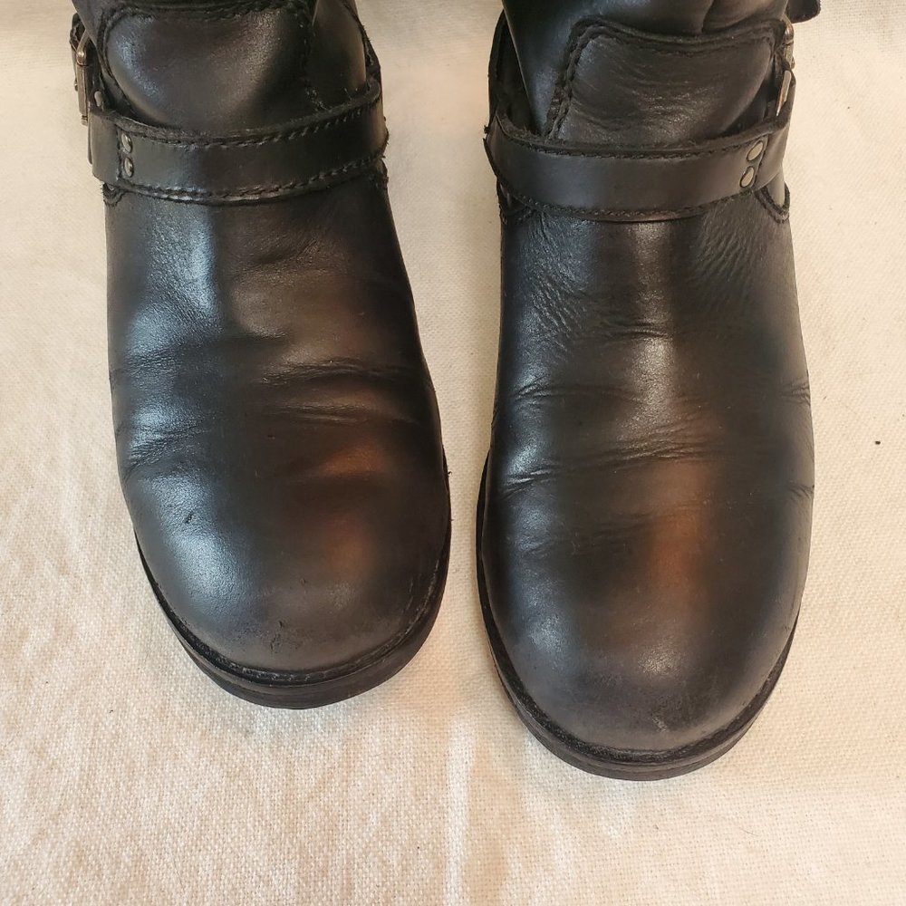 Modern Vice Queen Leather Boots - Picture 10 of 14